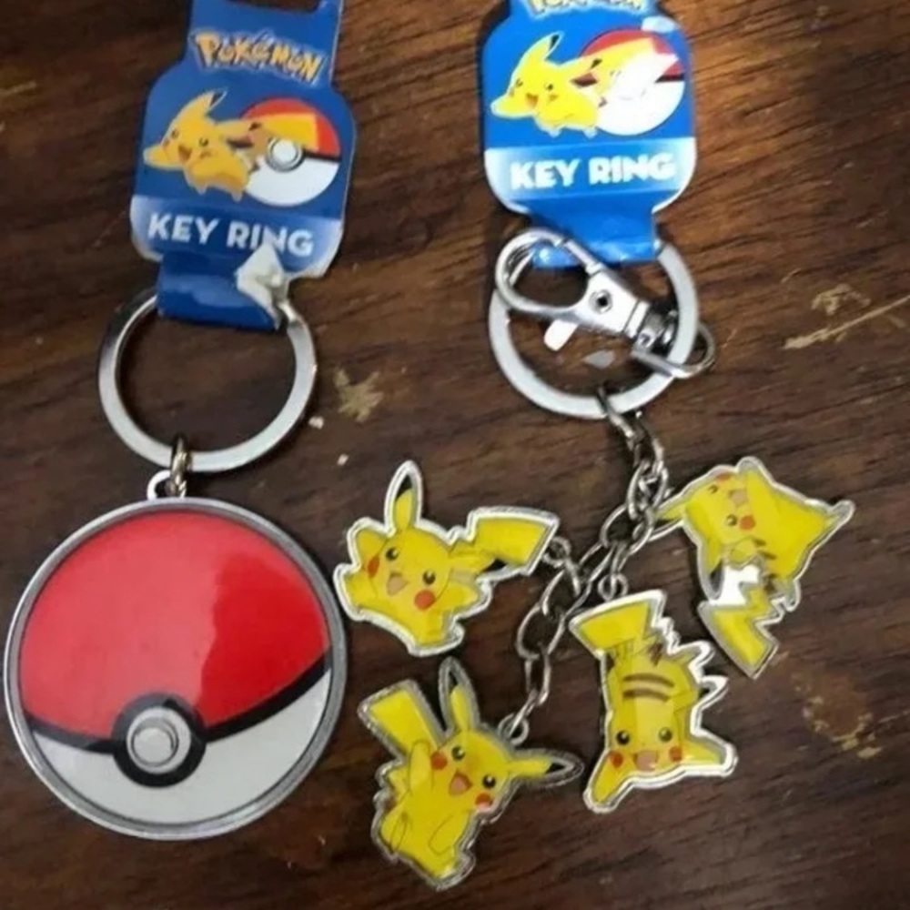 2016 Collectible Pokémon keychain set of 2